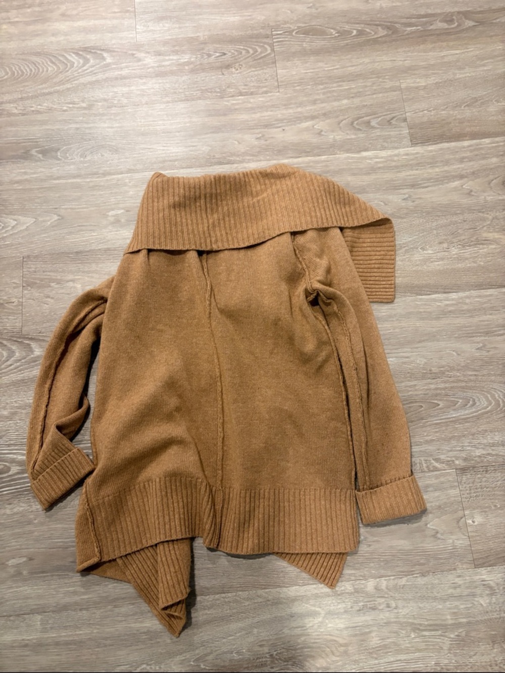 Brochu Walker Camel Shawl-Collar Knit Cardigan - Picture 6 of 6